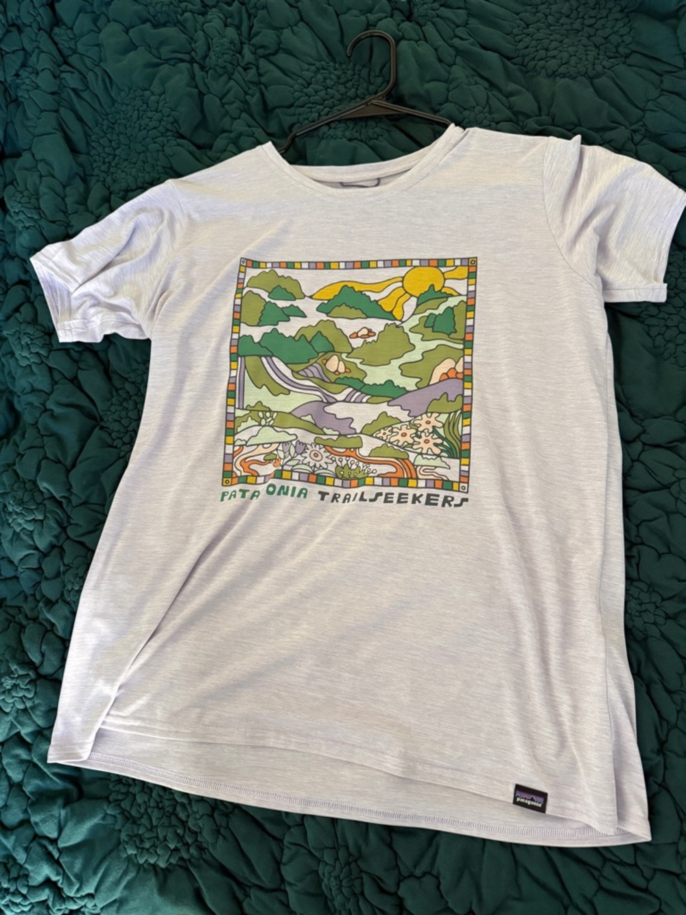 Patagonia trail seekers shirt purple
